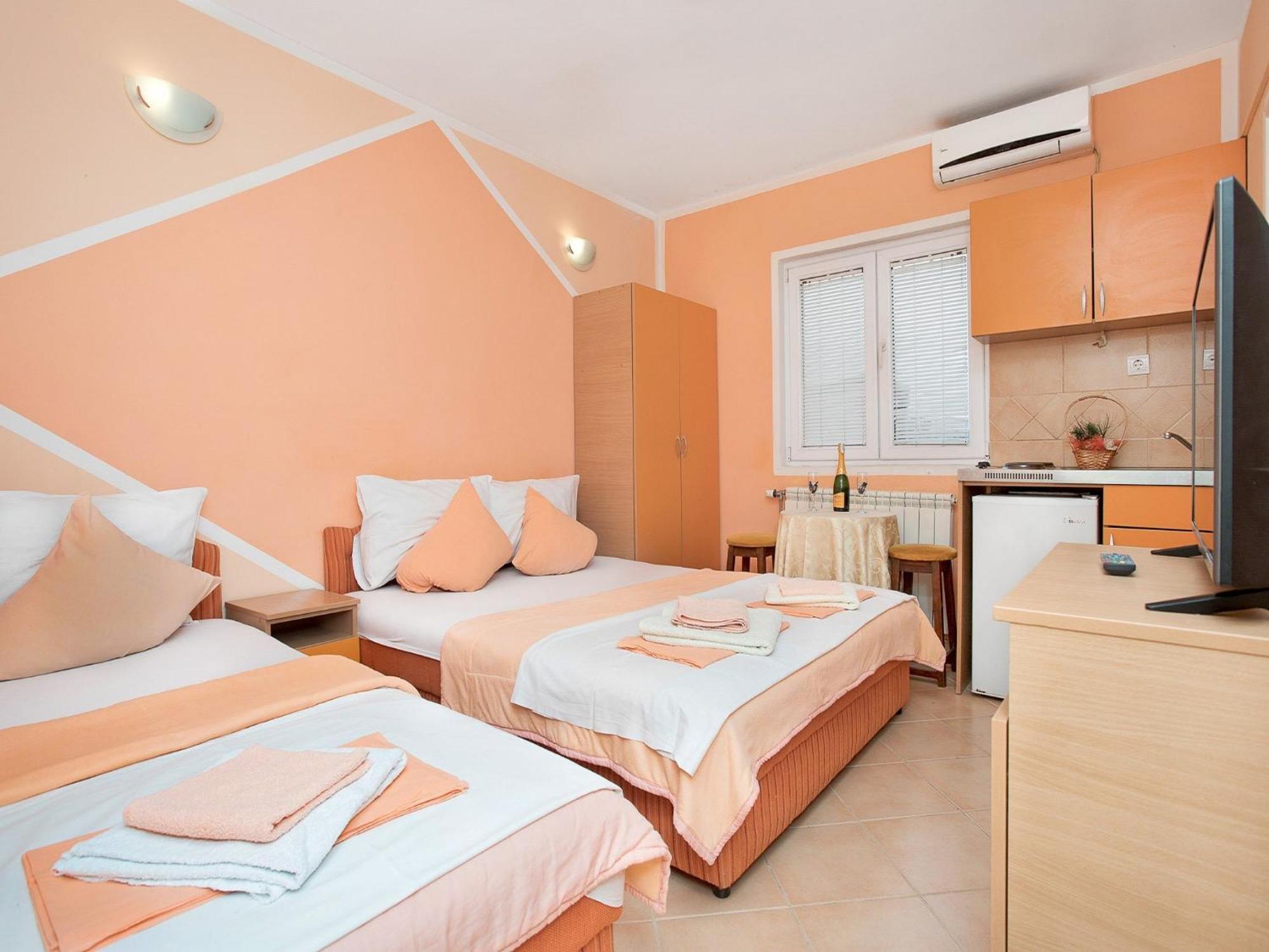 Apartments Mik5 - Famous Beach Jaz Budva Quarto foto