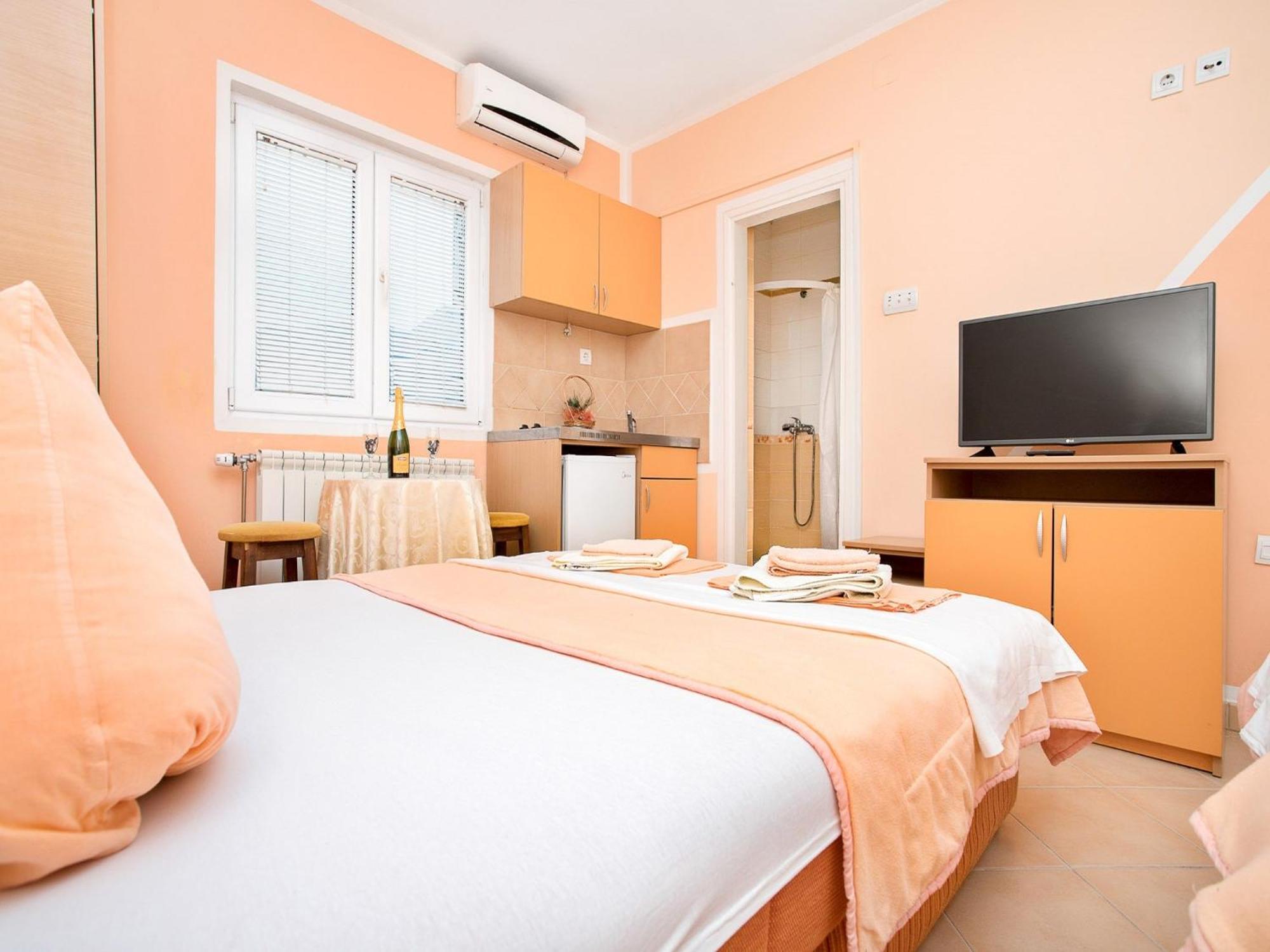 Apartments Mik5 - Famous Beach Jaz Budva Quarto foto